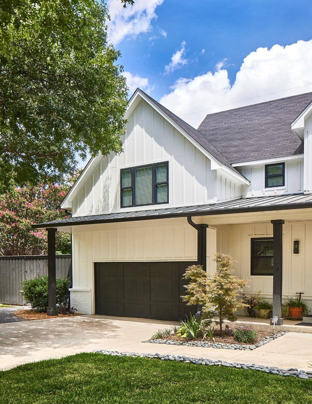 Front exterior of Dallas home remodel by Sardone | McLain in Dallas, TX