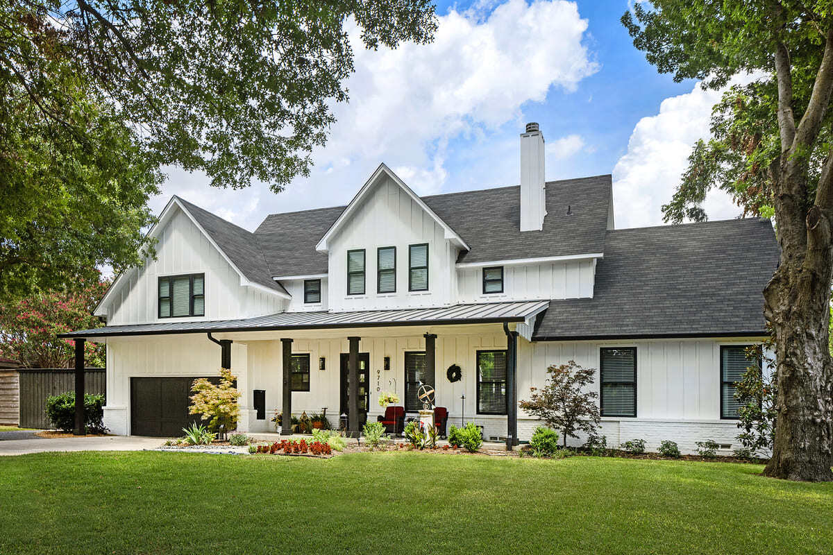 Home exterior in Dallas, Texas remodeled by Sardone | McLain