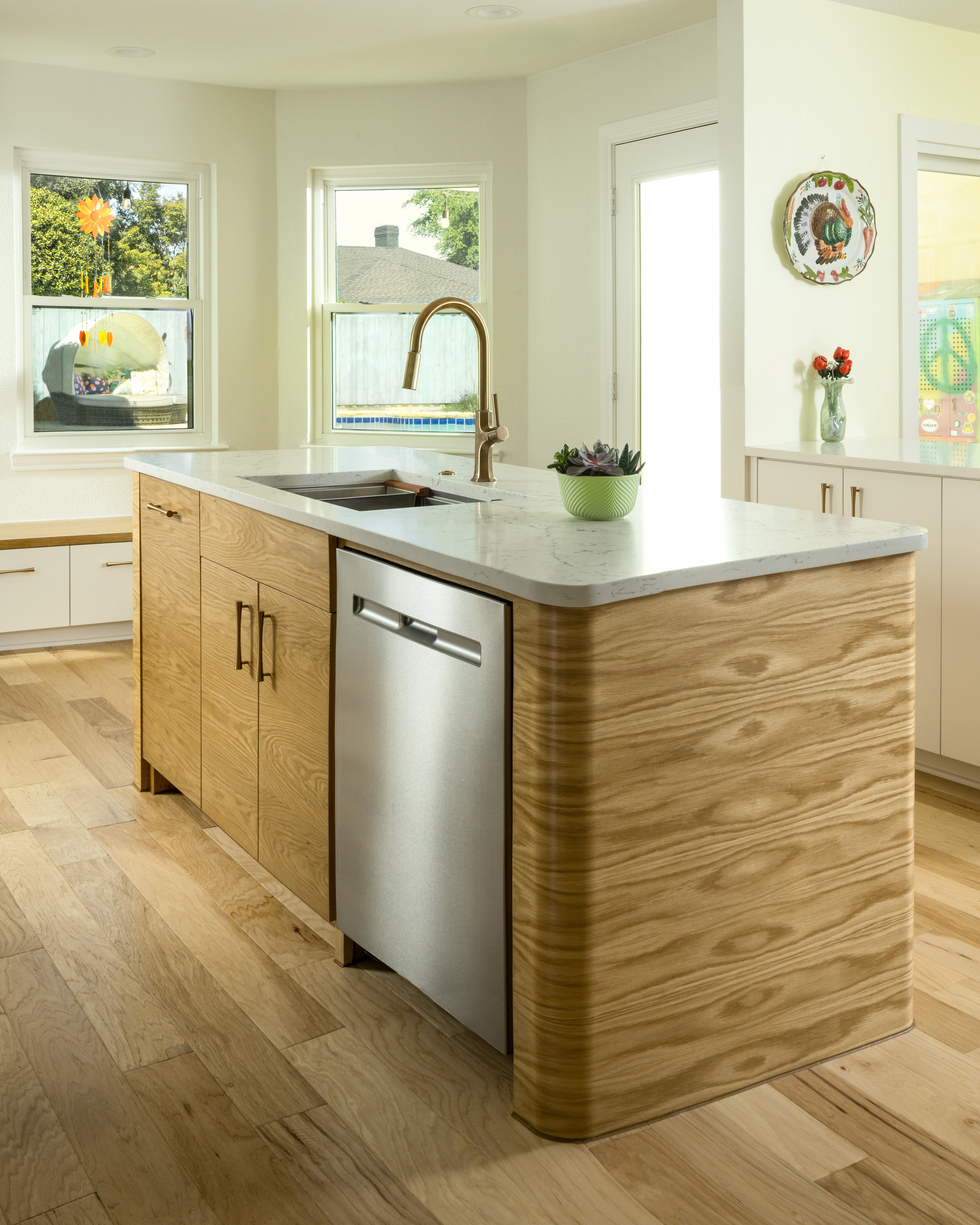 SM-1113Morningstar9.2025-9-2