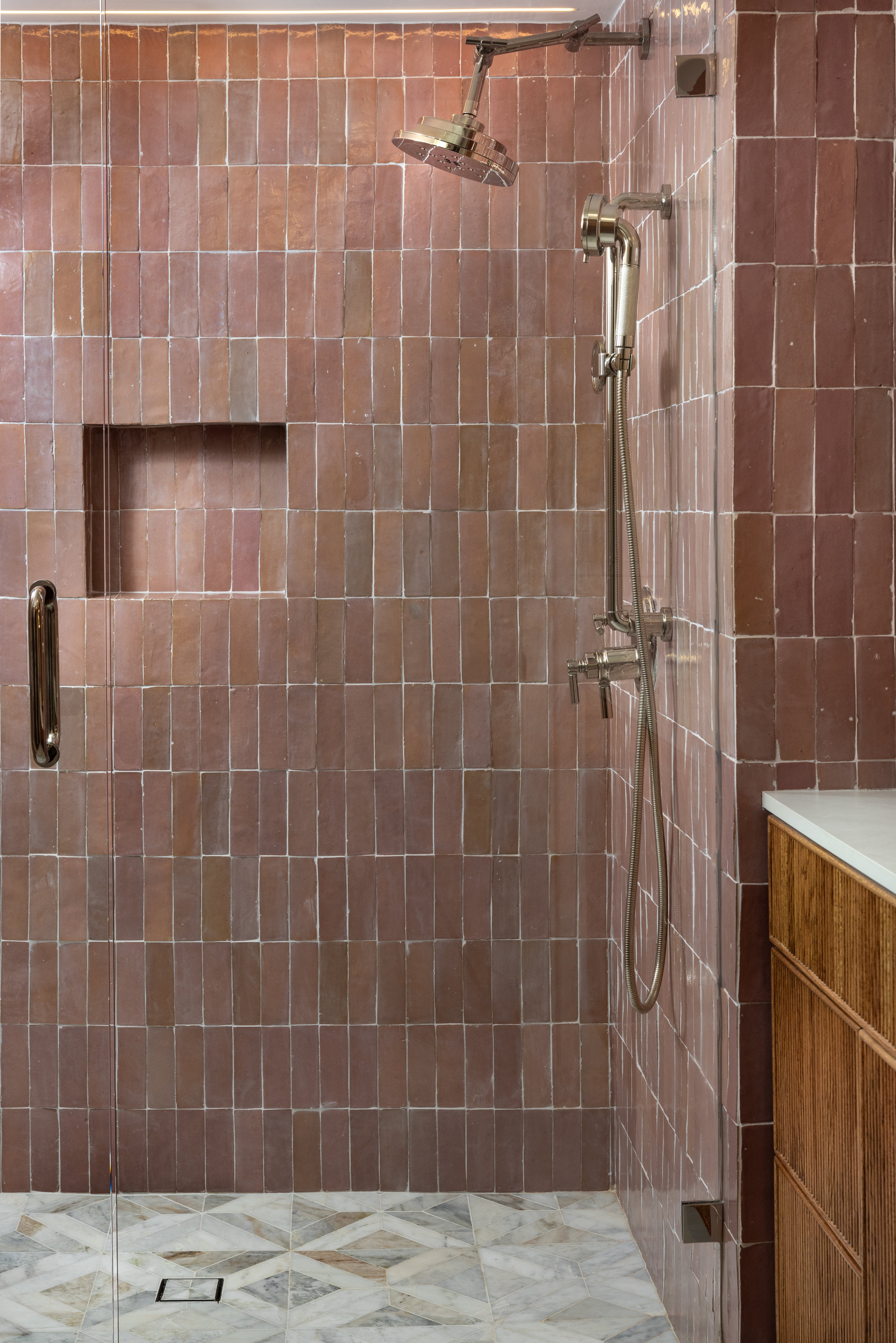 SM-9831Ravensway6.2025-49