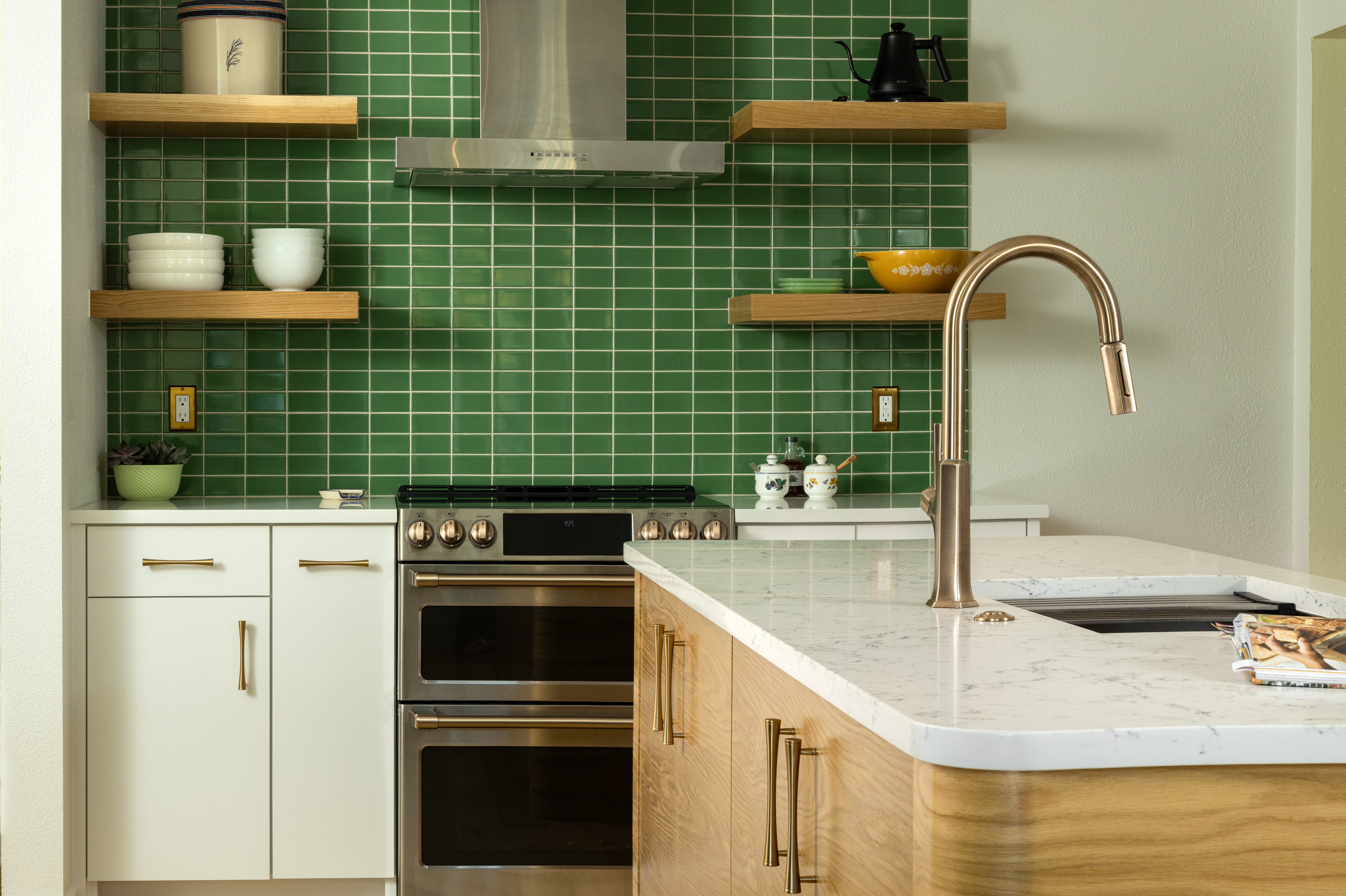 Mid-century Modern Kitchen Remodel In Richardson, Tx 